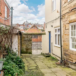 1 Arguments Yard Whitby